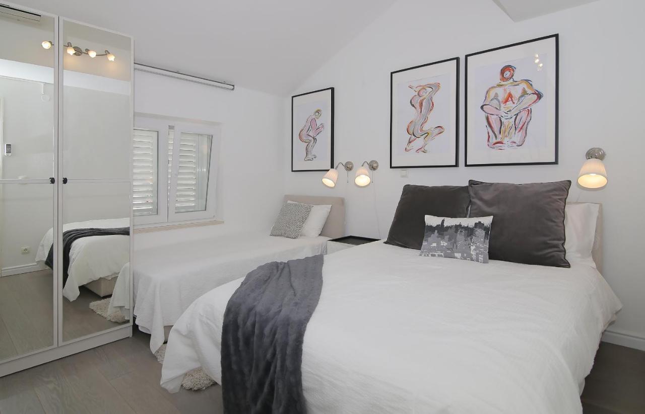Spacious 2 Bedroom Apt Luxeview- Oldtownview, 10Min To Town Dubrovnik Exteriör bild